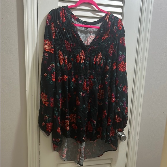 Floral Long Sleeve Hi-Low Top Torrid - Picture 1 of 6